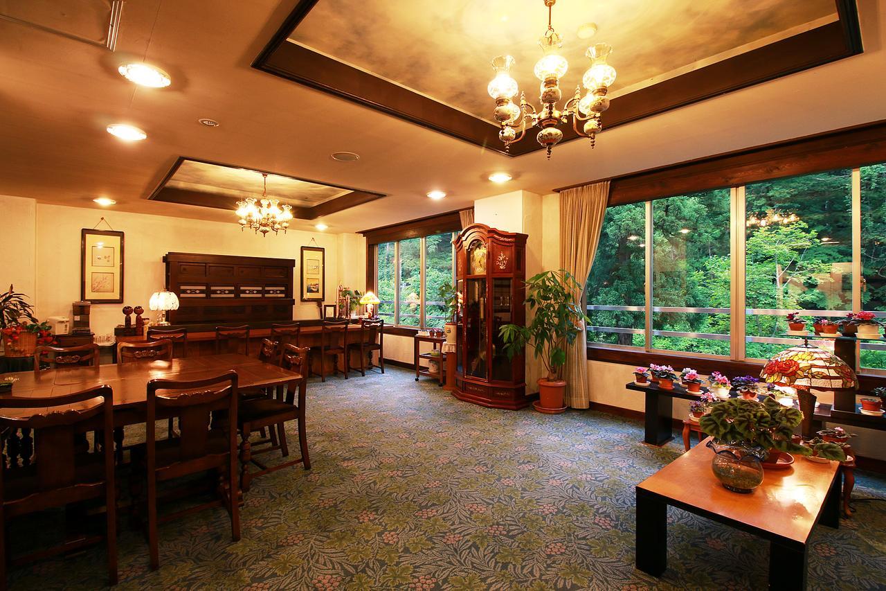 Hôtel Oyado Higashiyama à Aizuwakamatsu Extérieur photo
